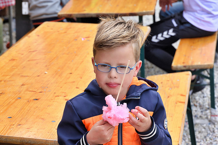 Rommelmarkt 2022 Waarder_208